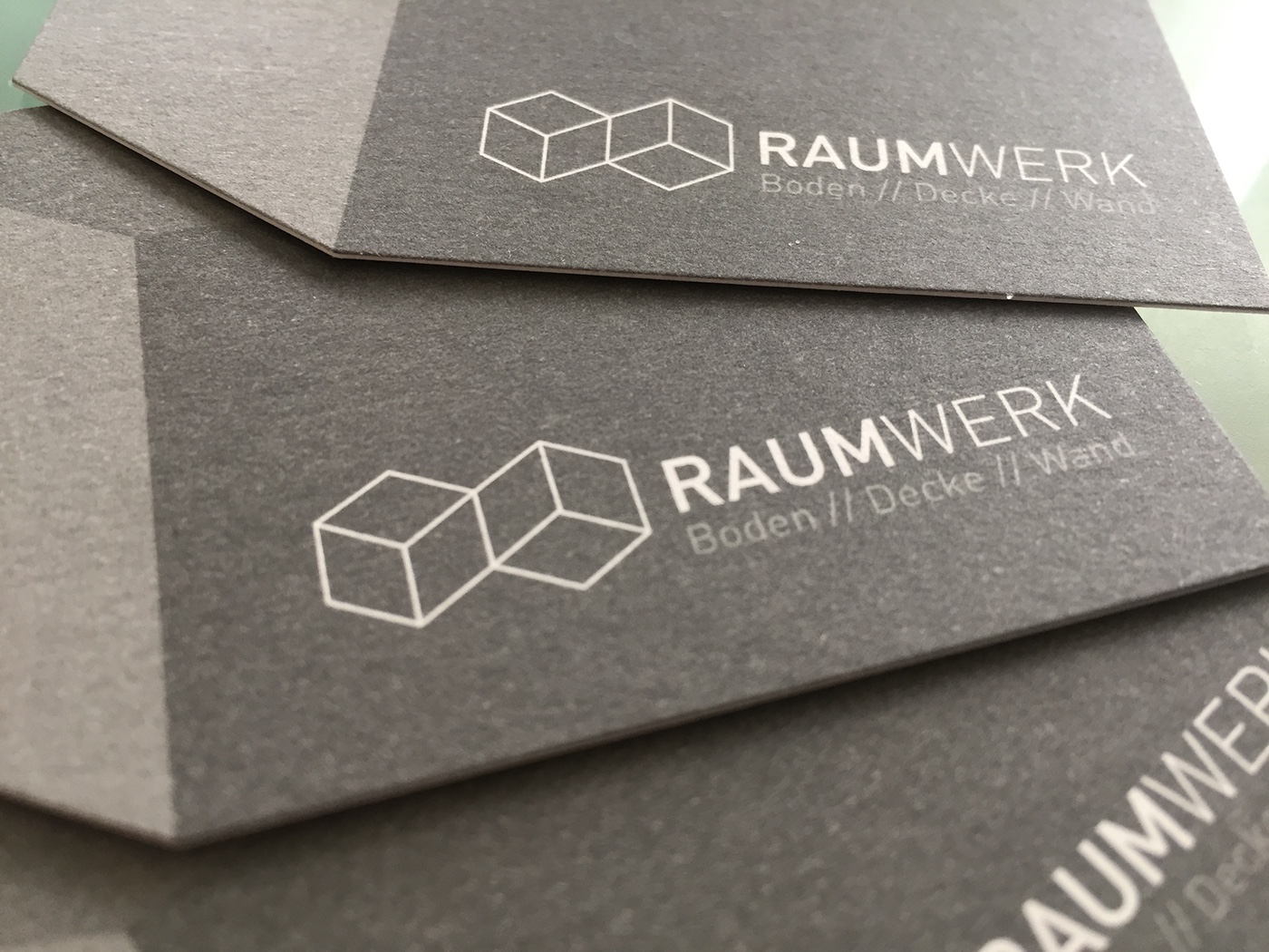 RaumWerk GmbH. Corporate Branding